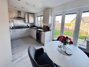 Photo 8- click for photo gallery